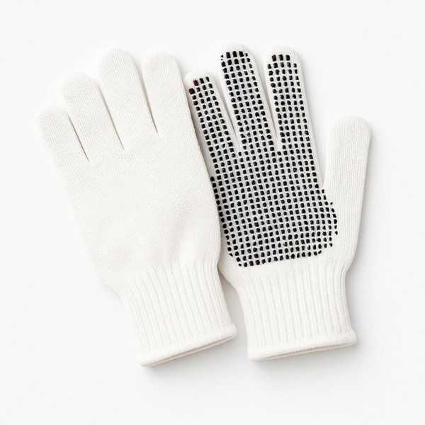 Knitted work gloves with rubber dots